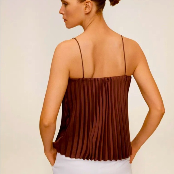 NWOT: 🤎MANGO Pleated Satin Top XS Brown - Picture 6 of 8